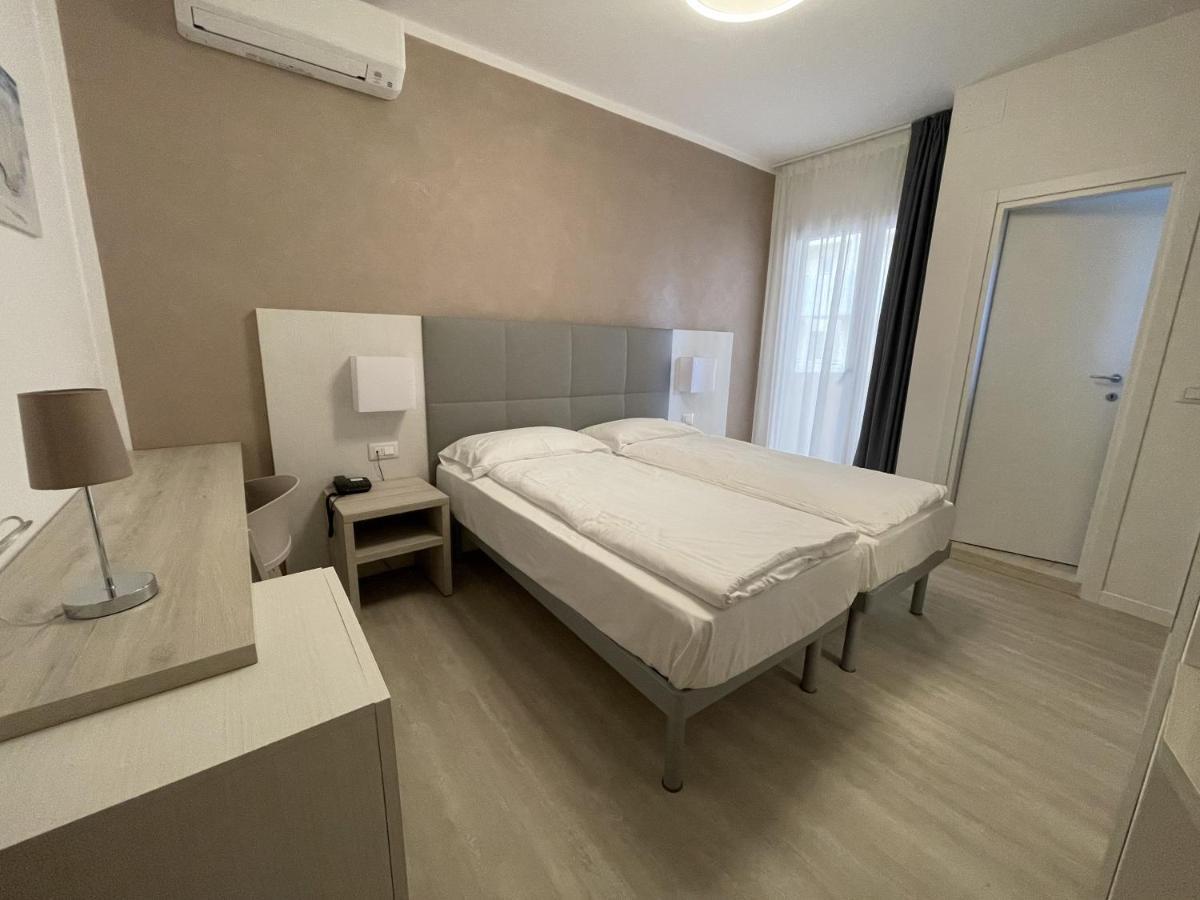 Hotel Garni Losanna Bibione Eksteriør bilde
