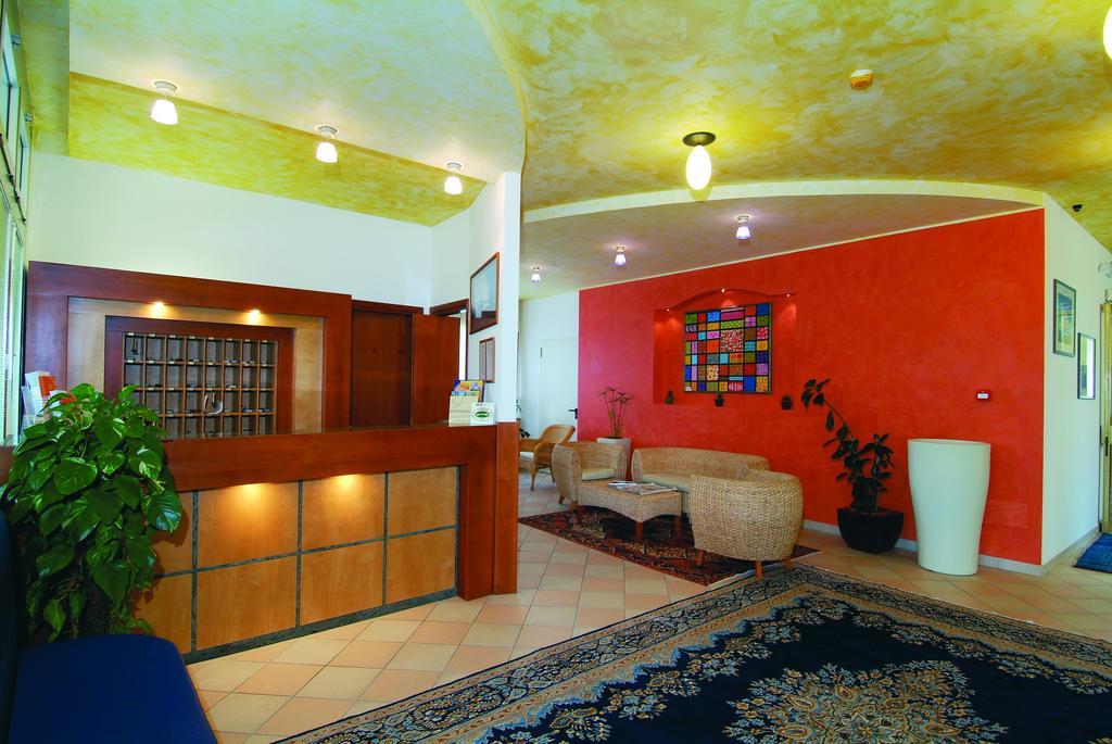 Hotel Garni Losanna Bibione Eksteriør bilde