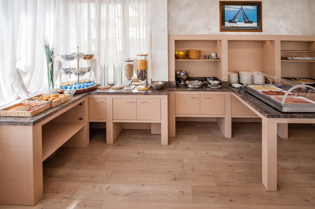 Hotel Garni Losanna Bibione Eksteriør bilde